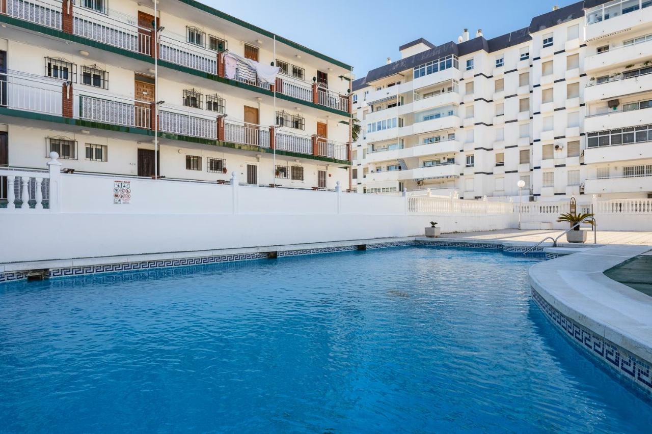 Apartamento Al Lado De La Playa Benalmádena Dış mekan fotoğraf