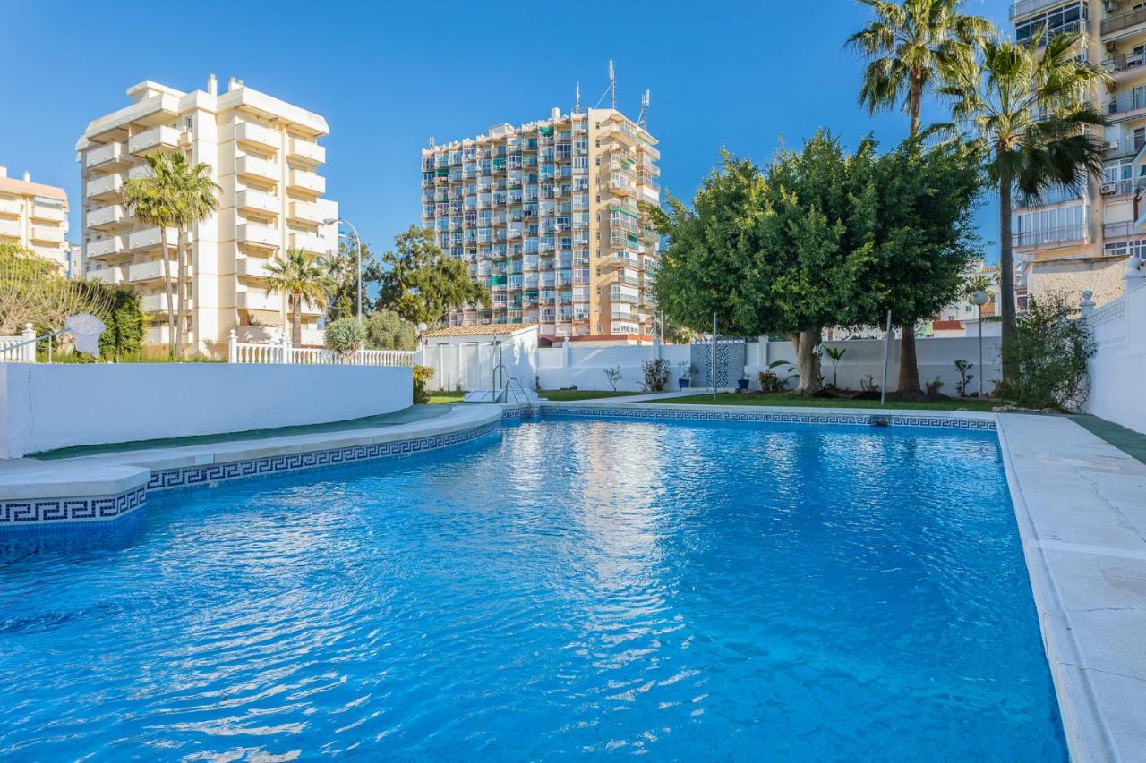 Apartamento Al Lado De La Playa Benalmádena Dış mekan fotoğraf